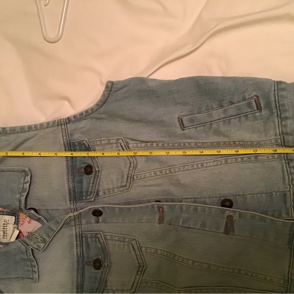 Forever 21 denim vest - Picture 3 of 6